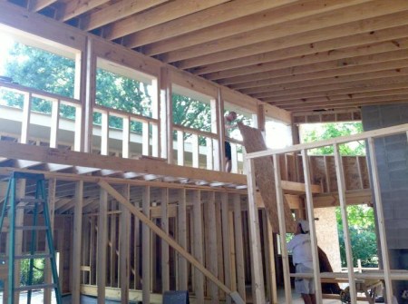 6 03793_10151018915398171_328747597_n