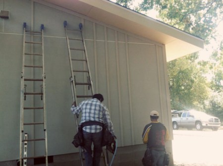 404651_10151145267698171_484815797_n