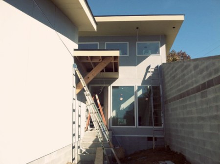 60711_10151145162338171_425582895_n