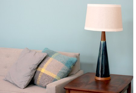 invent-light-1001001F_2